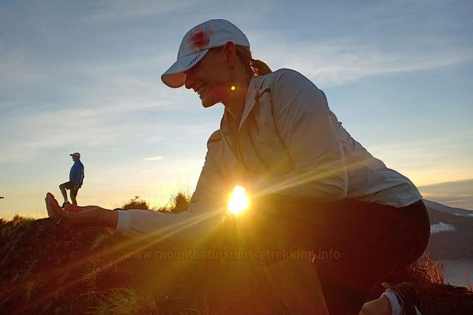 Mount Batur Sunrise Trekking (Private Tour and Breakfast at Restaurant) - Getting Set at Pura Jati Batur: Flashlights, Ponchos, and Warm-Layer Reality