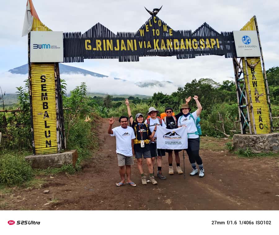 Mount Rinjani: 3D2N Summit, Lake & Senaru Crater Rim - The human detail: guides and porters make or break a summit trip