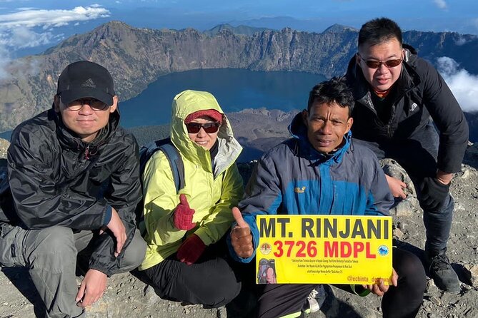 MOUNT RINJANI CLIMB 2DAYS to Crater rim - Night at the crater rim: camp comfort is part of the deal