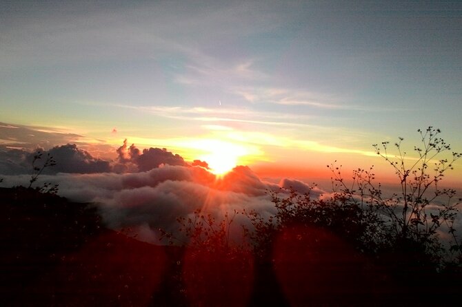 Mount Rinjani Hiking to summit( 2 Days 1 Night ) - Two Days, One Night to 3,726 m: what you are really signing up for