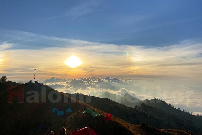 Mt Rinjani Trekking 2 Days 1 Night (Senaru Crater Rim) - Day 1: waterfall time at Sindang Gila and Tiu Kelep