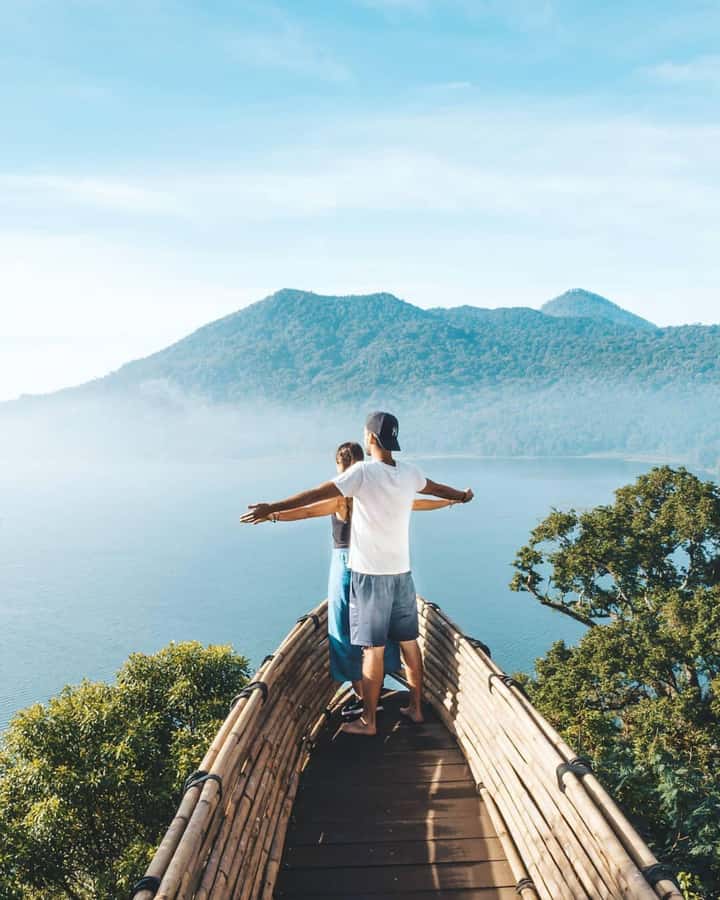North Bali: Ulun Danu, Waterfalls, Swing and Monkey Forest - What to bring, and how to handle rain or stairs