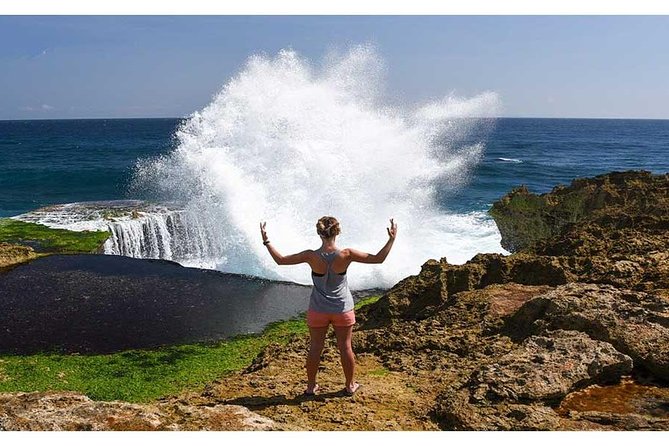 Nusa Lembongan Highlights Day Trip All-Inclusive - Snorkeling and the Banana Boat Ride: Reef Time Plus Adrenaline