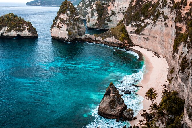 Nusa Penida 2 Day 1 Nights Guided Private Bali Tour - Guides, punctual pickup, and the real value of included fees