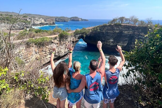 Nusa-Penida customize Tour - All inclusive - Lunch stop: where included food can make or break your day