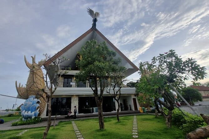 One-way Ticket Fast Boat from Sanur Bali or Nusa Lembongan - Price and value at $12.22 one-way: fast, but plan for what’s not included