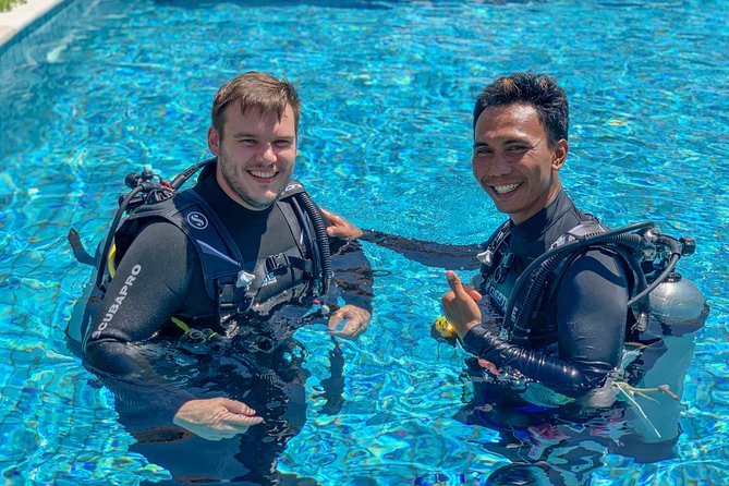 PADI Open Water Course - Knowledge Development phase, how the class part sets the safety baseline