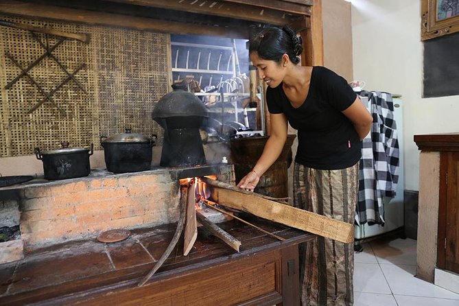 PRIVATE Balinese Cooking Class in Ubud with Dewa with Transfers - Who should book this private Balinese cooking class with Dewa