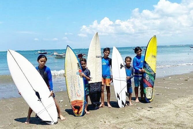 Private Beginner 1 on 1 Surfing Lesson at Kuta Beach without transfer - Inside a Private 90-Minute Beginner Session