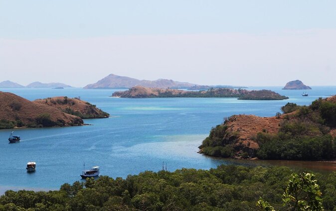 Private boat trip Komodo 2 or more person for 3 days 2 nights, Kelor, Rinca... - What the onboard setup means for your comfort and daily schedule
