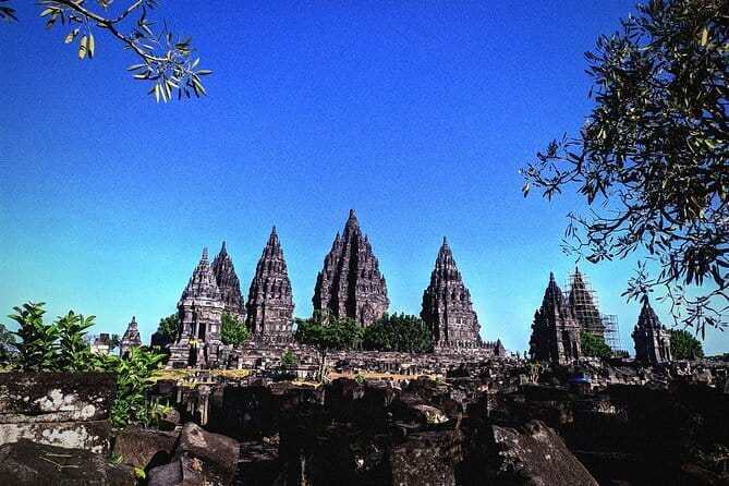 Private Borobudur Heritage Tour - Merapi Jeep & Prambanan Temple - Key highlights to look for