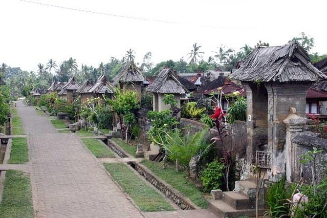 Private Chartered Car to Bali Temples With Besakih Temple - Besakih Mother Temple: Bali’s Biggest Temple Complex