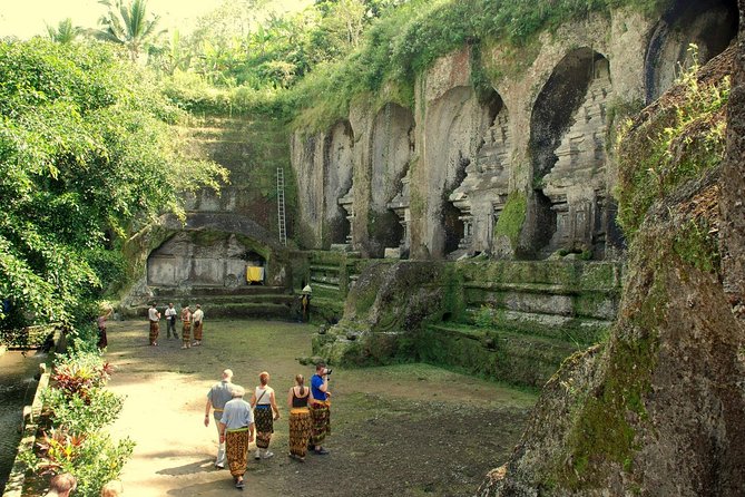 Private Full-Day Tour: Balinese Temples and Rice Terraces - Stop 3: Tirta Empul Temple, the holy spring blessing you can join