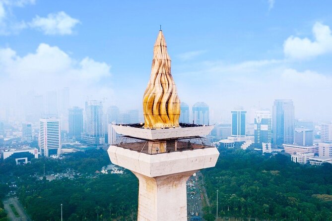 Private FullDay Jakarta Wonderfull Tour with Lunch & Souvenir - A Full Day of Jakarta Icons, Mini-Indonesia, and Mosque Time