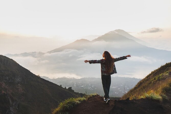 Private Mount Batur Sunrise Trekking Tour - Guides, small-group style, and how to get the most out of your morning