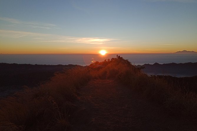 Private Mount Batur Sunset Trekking - All inclusive tour - Who should book this Mount Batur sunset trek from Ubud