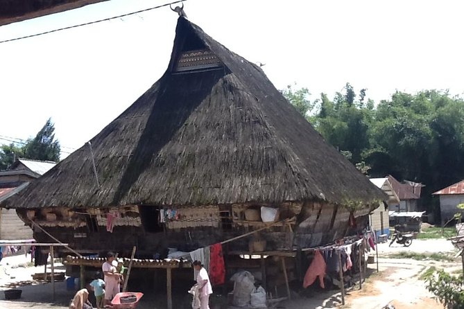 Private Tour: Karo Highlands and Lake Toba from Medan - Price and value: when $94 per person feels fair