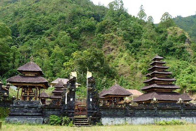 Private Tour to Trunyan Village "Skull Island of Bali" - Kintamani Highland lunch at Grand Puncak Sari: fuel for the second half