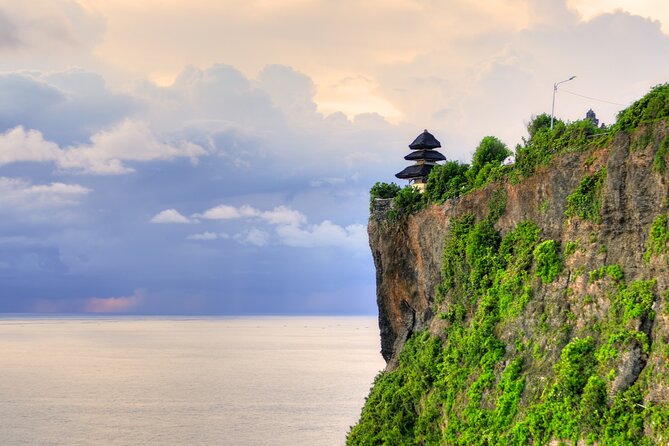 Private Tour: Uluwatu Temple & Southern Bali Highlights - Price and logistics: the value is in what you do not have to organize