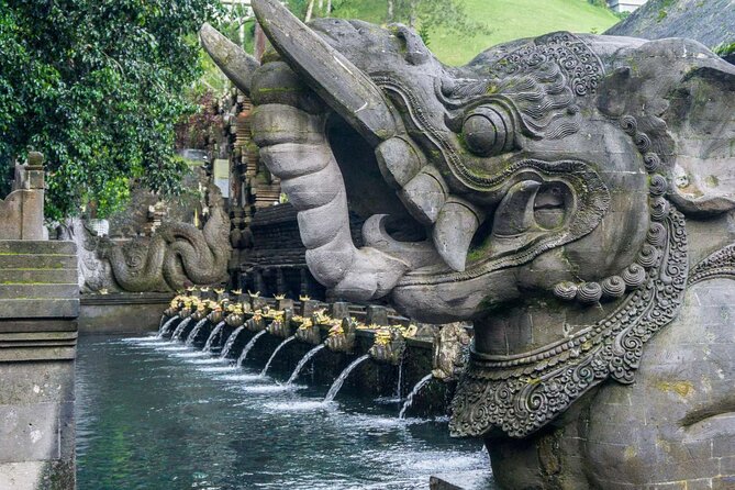 Private Tour: Waterfall, Kintamani Volcano, Ubud Tour with Lunch - Tegalalang Rice Terrace plus Ubud market and Puri Saren Palace