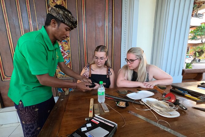 Private Traditional Bali Silver Jewelry Making Class - Meet Your Instructor and the Celuk Family Workshop Vibe