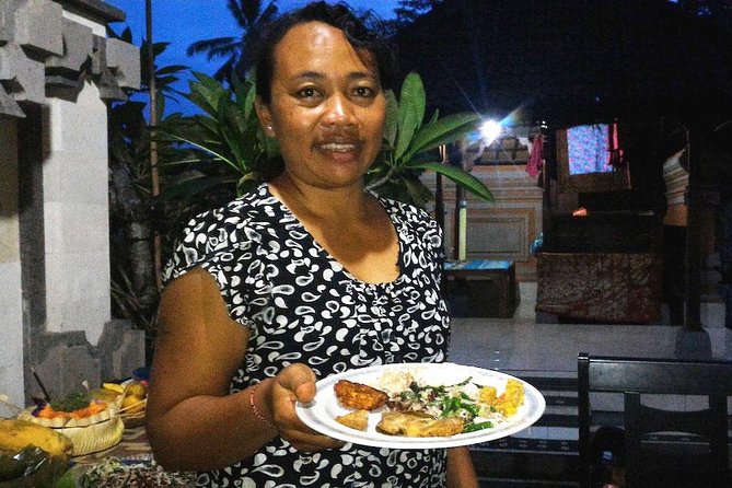 PRIVATE Ubud Market Tour & Balinese Cooking Class with Putu - Price and value: is $95 per person a good deal