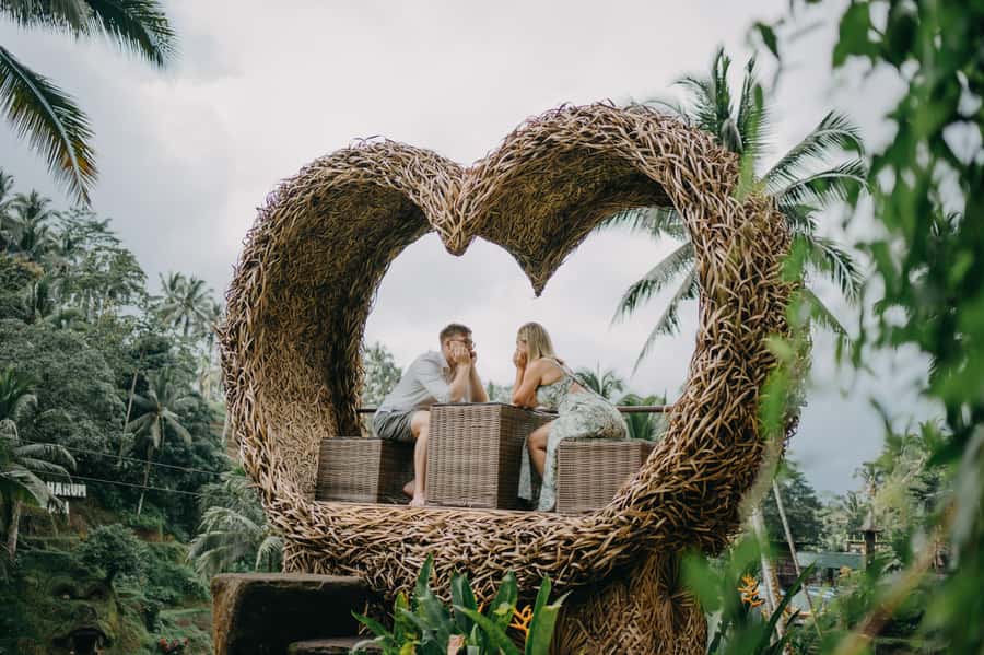 Private Ubud Tour With Professional Photographer with Edit - Coffee tasting: the small cultural break that actually helps your photos