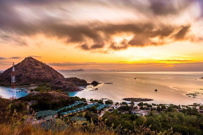 Rangko Cave & Beach Snorkeling Half Day Sharing Trip Labuan Bajo - Pickup, timing, and group logistics that affect your day