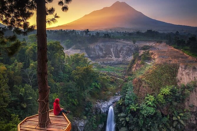 Selogriyo Temple and Trekking Java Rice Terraces, hidden waterfall -Nature Java - Lunch reality: what is included, what is not, and how to handle it