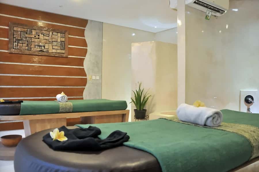 Seminyak: Relaxing Bali Spa Experience at LLuvia Spa - LLuvia Spa in Seminyak, private river-view calm close to the airport