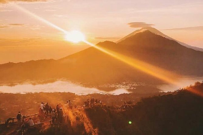 Sunrise mount batur trecking all inclusive - Breakfast on the Mountain: Simple Fuel That Makes the Hike Feel Fair