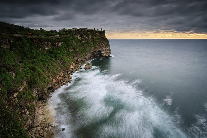 Sunset at Uluwatu Temple and Spa Tour - The Optional Kecak Dance: When Sunset Becomes Performance Time