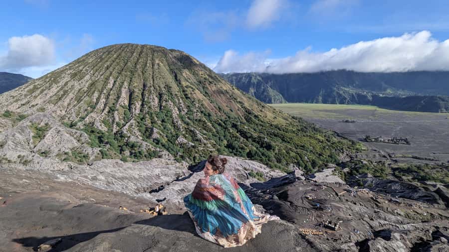 Surabaya: Bromo Sunrise & Madakaripura Falls Full-Day Tour - Guides and drivers: why the private format feels smoother