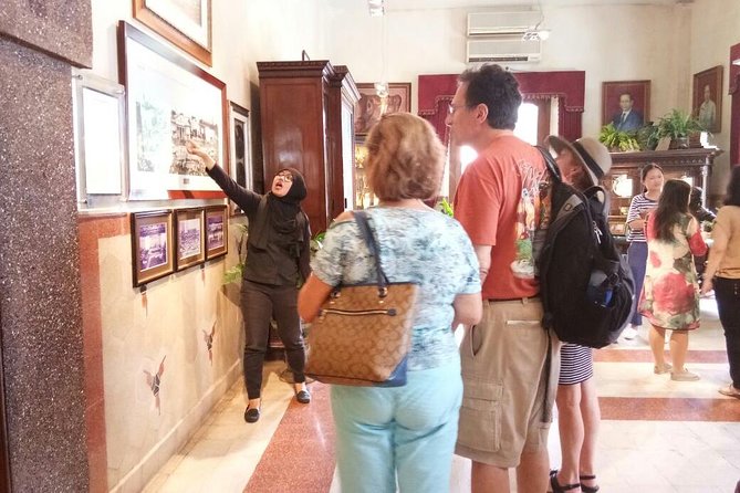 Surabaya Shore Excursion For Cruise Passengers - Tugu Pahlawan: Indonesia Independence History You Can Stand In