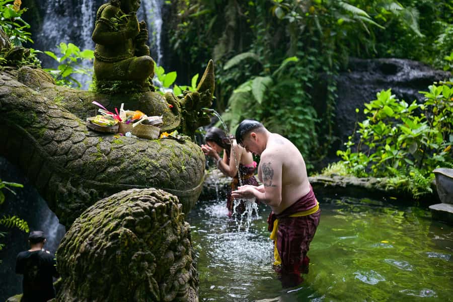 Taman Beji Griya Waterfall: Holy Bathing/Soul Retreat Ritual - The Walk Into the Temple World: Pace, Phases, and What You Actually Do