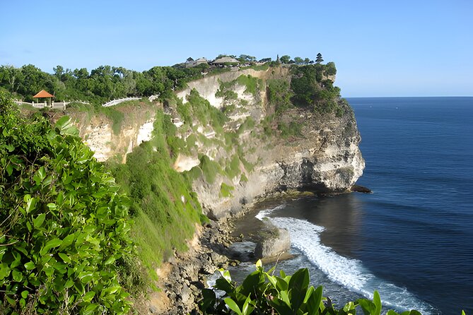 Tanah Lot and Uluwatu Temple Tour - Bali Full Day Sightseeing Tours - Stop 1: Taman Ayun Temple and the Mengwi connection