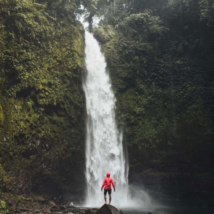 Tanah Lot-Nung Nung Waterfall-Jatiluwih and Bedugul - A 3-stop Bali route: waterfall, Bedugul lake, and Tanah Lot at golden hour