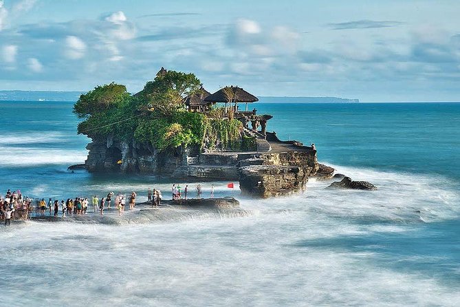 Tanah Lot Sunset and Monkey Forest Tour. - Drive Through Rice Fields and Villages, Then Keep Your Patience for Traffic