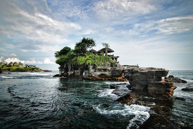 Tanah Lot Sunset and Spa Tour from Bali - Who should book this tour