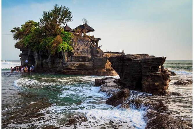 Tanah Lot Sunset Private Tour - Taman Ayun Temple in Mengwi: a royal family temple with ponds and quiet time
