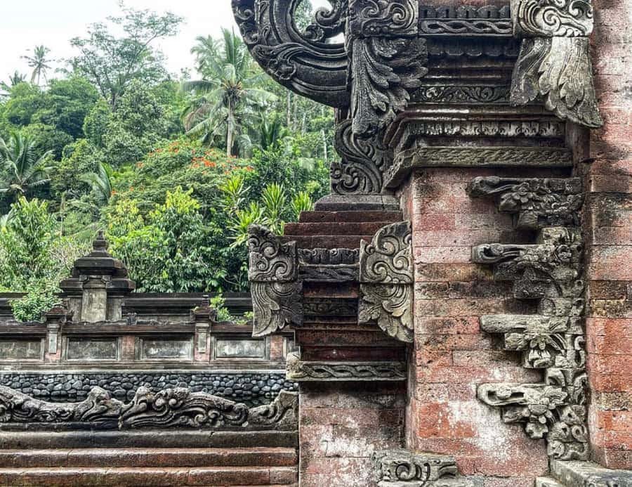 Tirta Empul: Temple Tour with Optional Spiritual Cleansing - Optional add-ons and how to decide what gives you best value