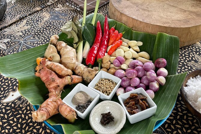 Traditional Tempeh Making & Cooking Balinese Cuisine - The 9:30 AM Start at Canang Sari Homestay, Then Back Again