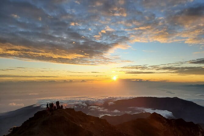 Trekking Mt. Rinjani 2D1N Via Sembalun - Crater Rim - Summit - Why the Sembalun route feels smarter than starting elsewhere