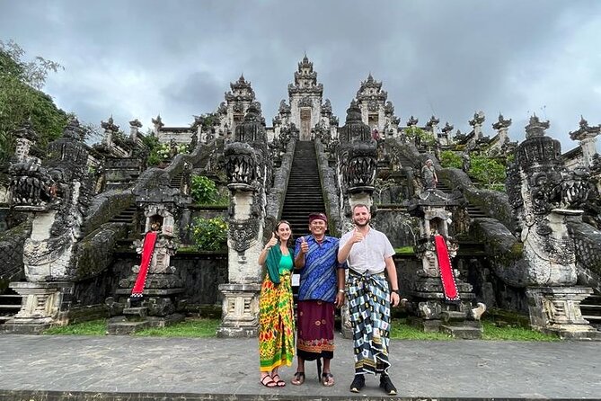 Tukad Cepung Besakih Lempuyang Temple Best of East Bali Tour - Mount Agung region: lunch at Lereng Agung and volcano air