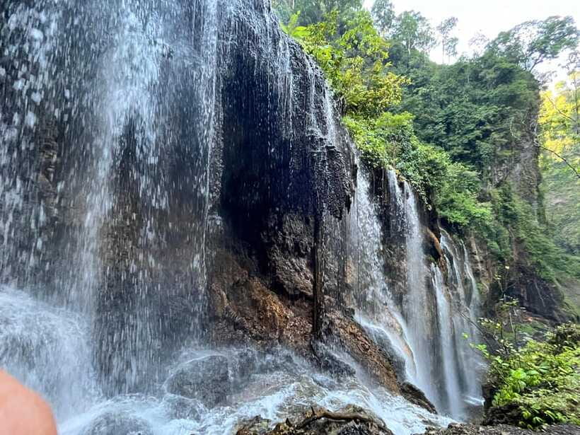 Tumpak Sewu Waterfall Tour start from Malang - 1D - Bottom Viewpoints: Photo Spots, Lines, and How to Keep It Fun