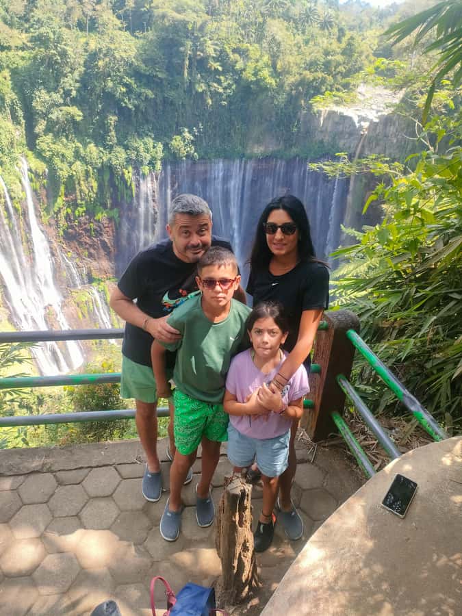 Tumpak Sewu Waterfall Tour start from Malang - 1D - Driver and Guide Quality: What Good Support Looks Like