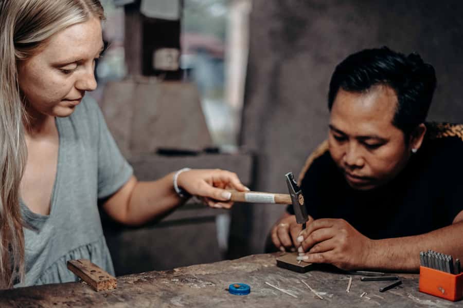 Ubud: 2-Hour Make Your Own Silver Jewellery Class - The workshop flow: tools, melting, shaping, and getting it polished