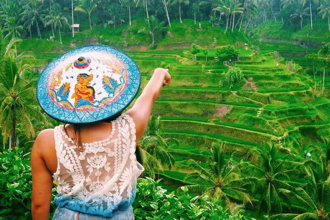 Ubud All-Inclusive Tour with Swing and Lunch - Celuk Village: The Silver Village Workshop Stop