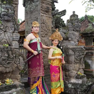 Balinese Costume Photoshoot with Make Up