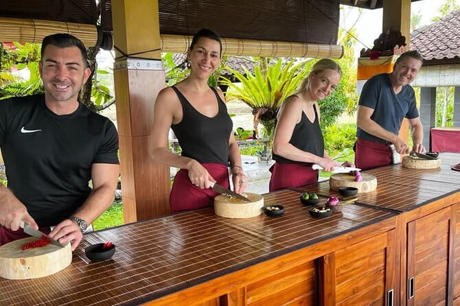 Ubud Cooking Class with Optional Market Visit Pickup Included - Key highlights worth your time